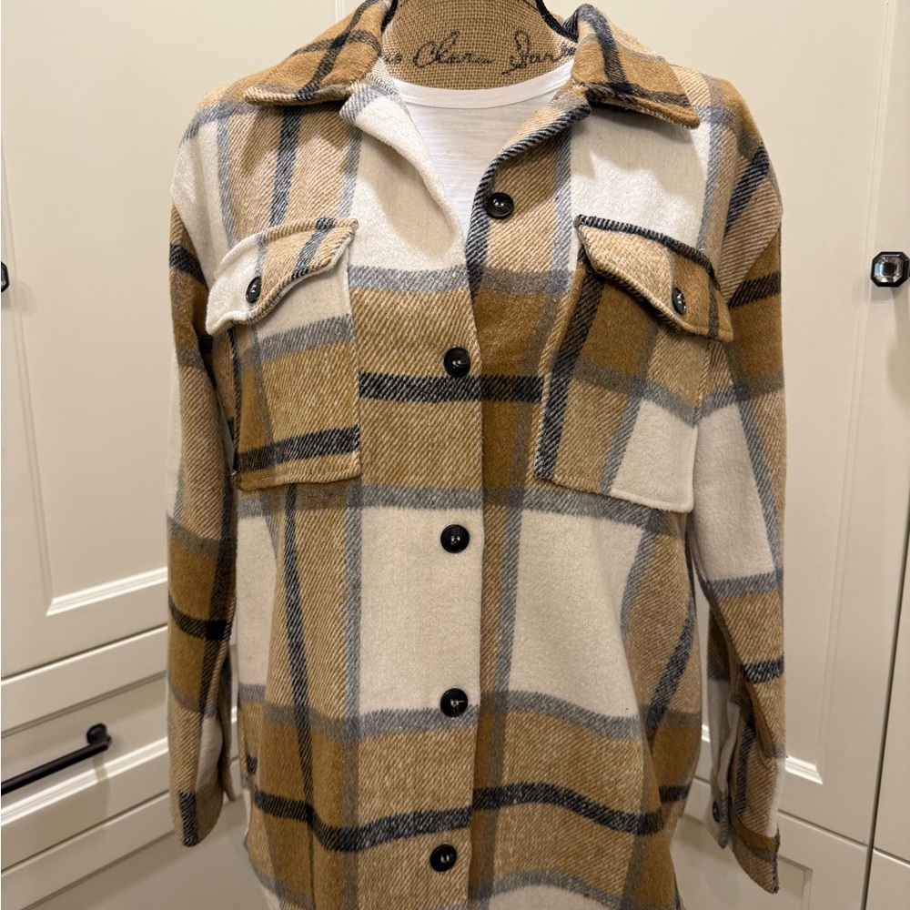Blue B Plaid Button-Up Shacket Small